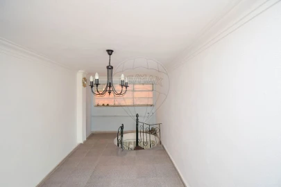 Loja para Venda em Almada, Cova da Piedade, Pragal e Cacilhas