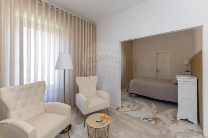 Moradia T4 para Venda em Gulpilhares e Valadares