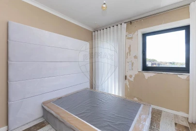 Moradia T4 para Venda em Gulpilhares e Valadares