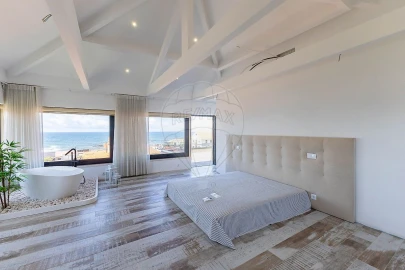 Moradia T4 para Venda em Gulpilhares e Valadares