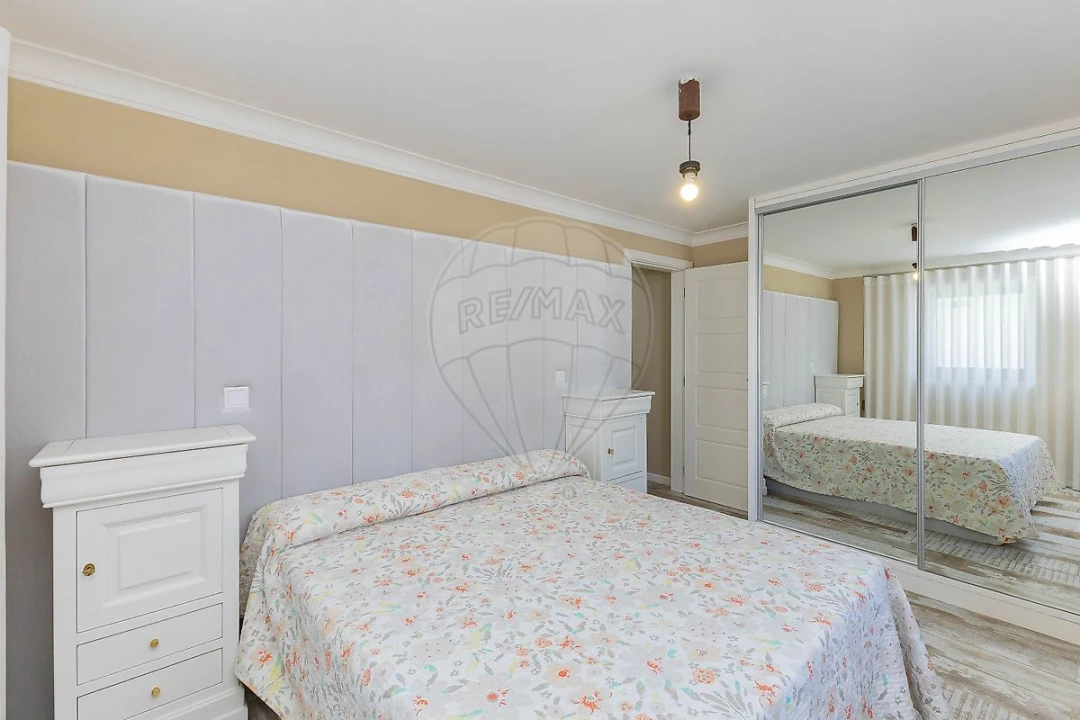 Moradia T4 para Venda em Gulpilhares e Valadares Foto 22