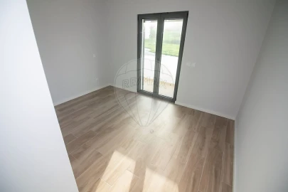 Apartamento T2 para Venda em Alenquer (Santo Estêvão e Triana)