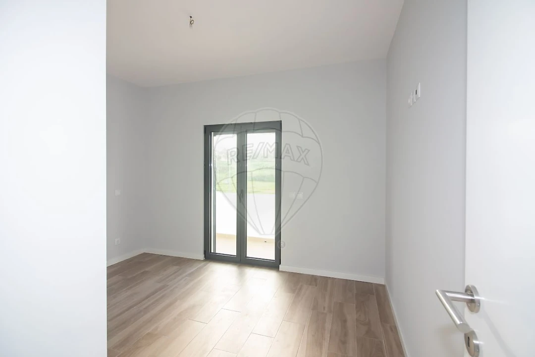 Apartamento T2 para Venda em Alenquer (Santo Estêvão e Triana) Foto 5