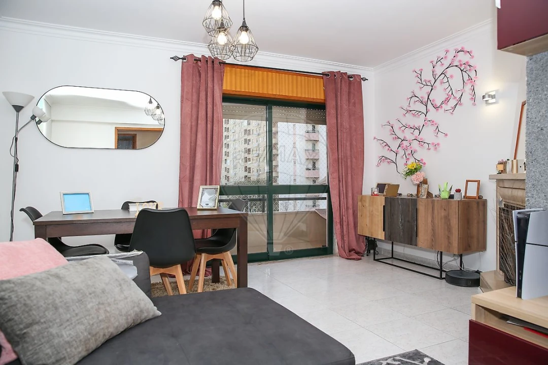 Apartamento T3 para Venda em Carregado e Cadafais Foto 19