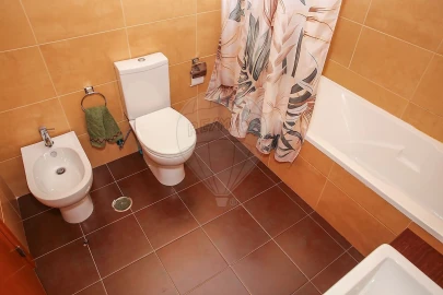 Apartamento T3 para Venda em Carregado e Cadafais