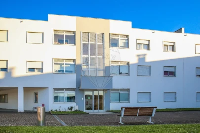 Apartamento T3 para Venda em Carregado e Cadafais