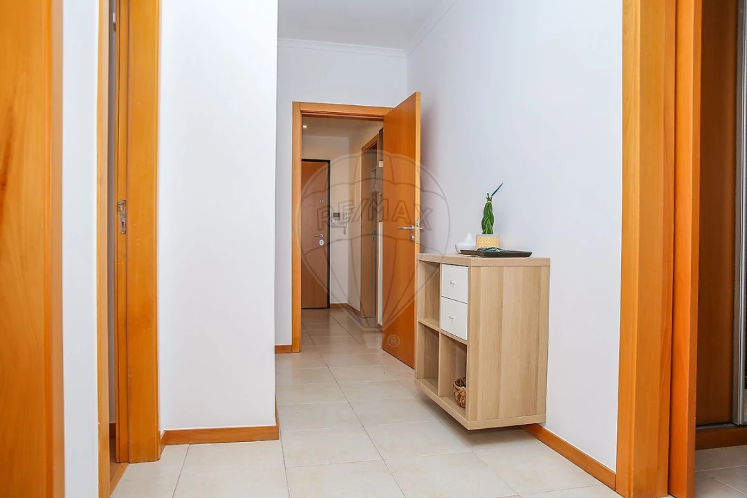 Apartamento T3 para Venda em Carregado e Cadafais Foto 9