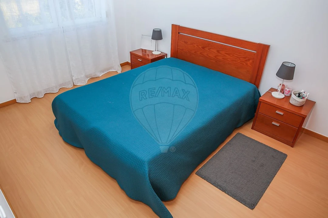 Apartamento T3 para Venda em Carregado e Cadafais Foto 38