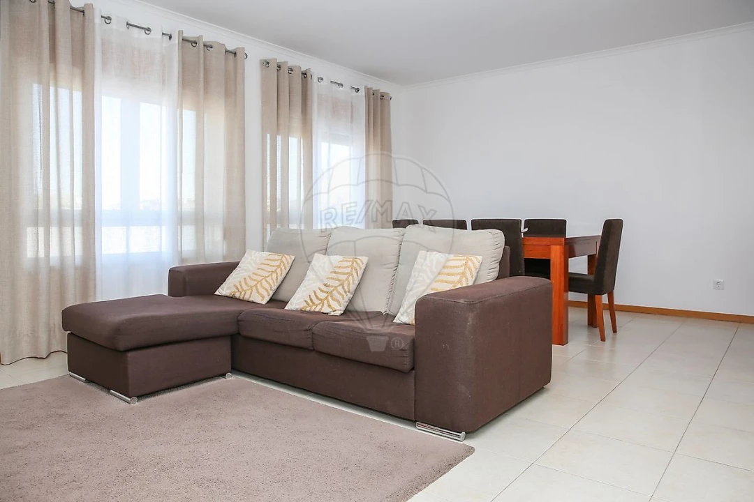 Apartamento T3 para Venda em Carregado e Cadafais Foto 21