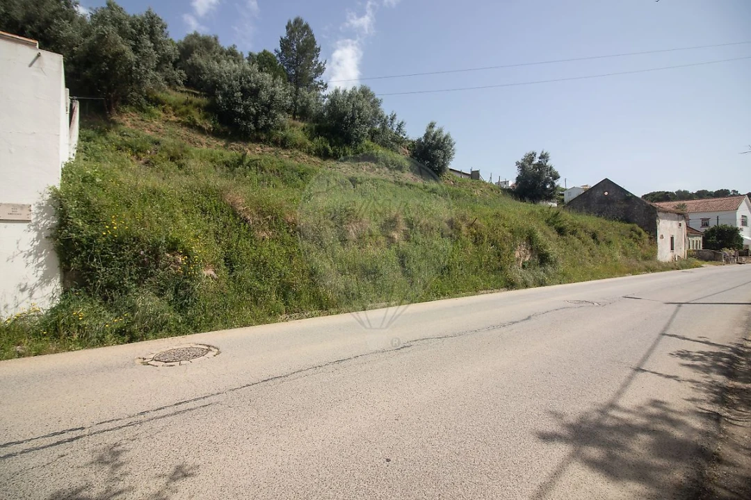 Moradia T2 para Venda em Ribafria e Pereiro de Palhacana Foto 8