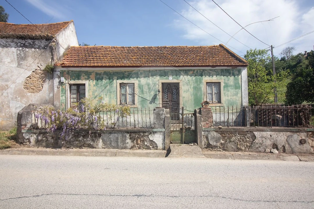 Moradia T2 para Venda em Ribafria e Pereiro de Palhacana Foto 4
