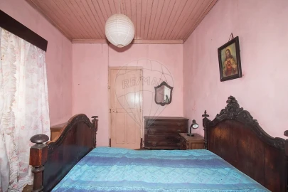 Moradia T2 para Venda em Ribafria e Pereiro de Palhacana