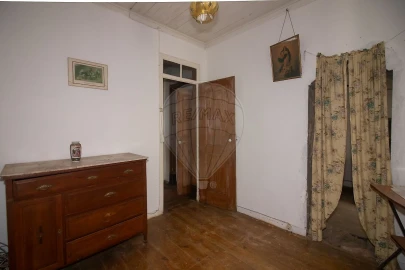 Moradia T2 para Venda em Ribafria e Pereiro de Palhacana