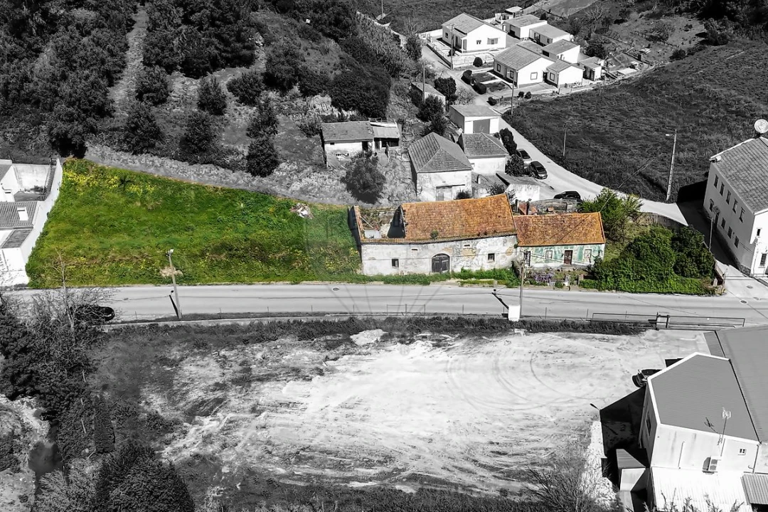 Moradia T2 para Venda em Ribafria e Pereiro de Palhacana Foto 1