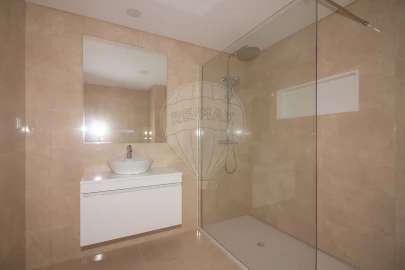 Apartamento T2 para Venda em Alenquer (Santo Estêvão e Triana)