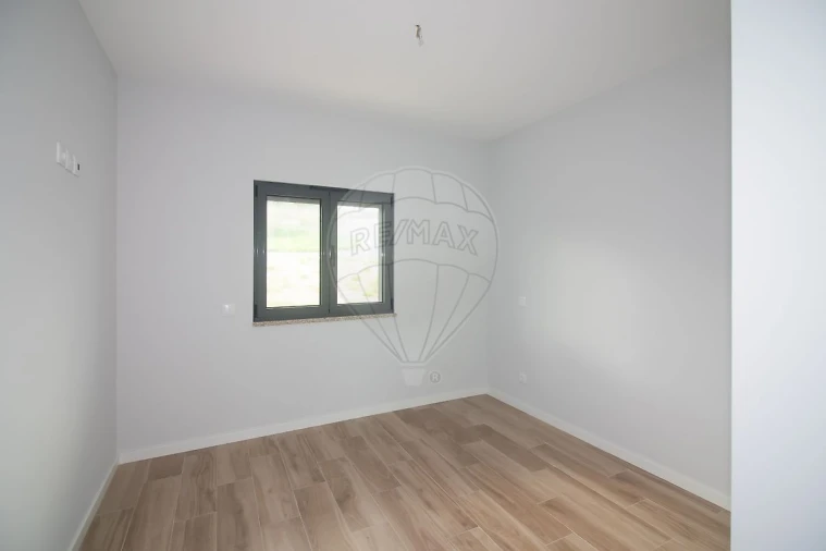 Apartamento T2 para Venda em Alenquer (Santo Estêvão e Triana) Foto 8