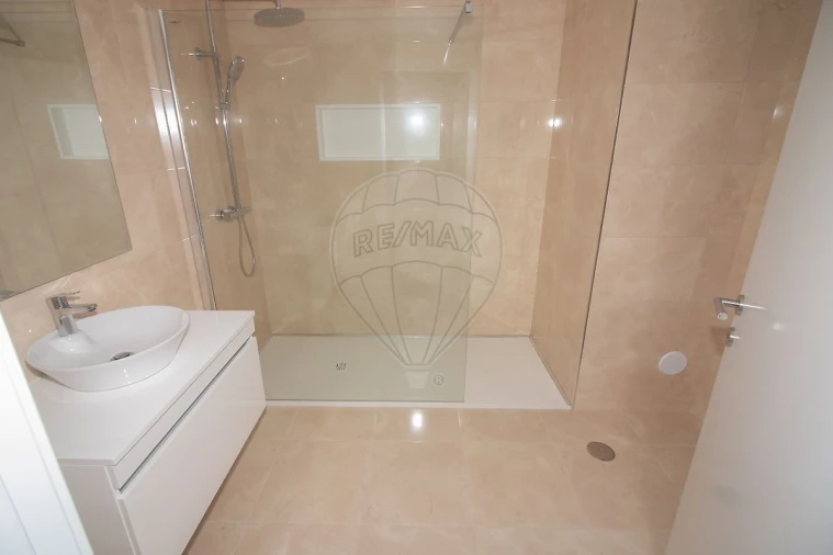 Apartamento T2 para Venda em Alenquer (Santo Estêvão e Triana) Foto 9