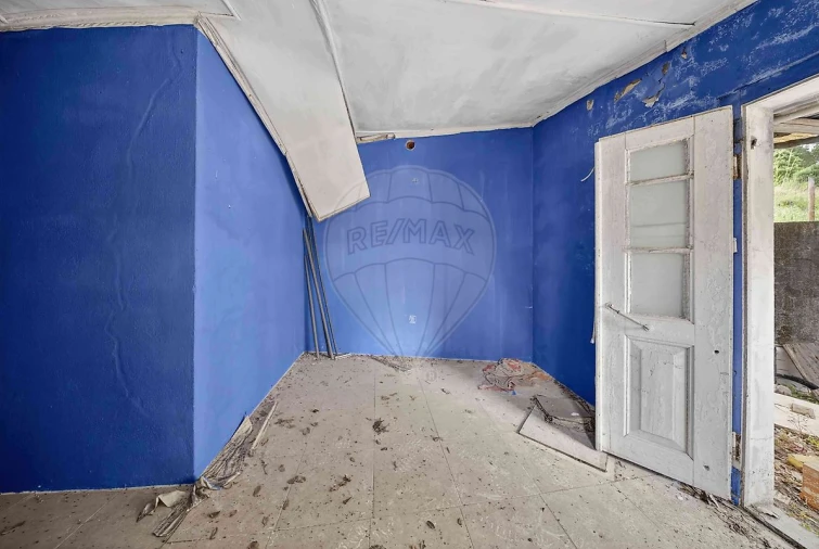 Moradia T3 para Venda em Meca Foto 31