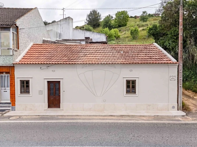 Moradia T3 para Venda em Meca Foto 5