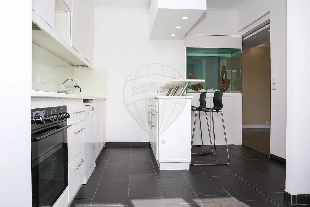 Apartamento T2 para Venda em Olivais Foto 17