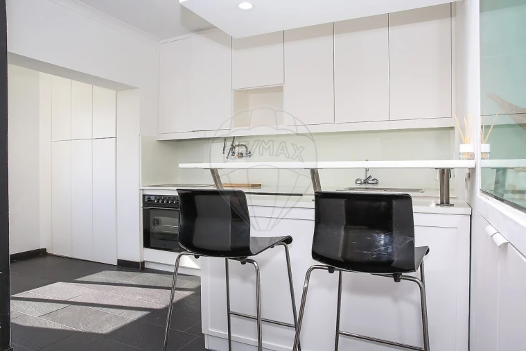 Apartamento T2 para Venda em Olivais Foto 14