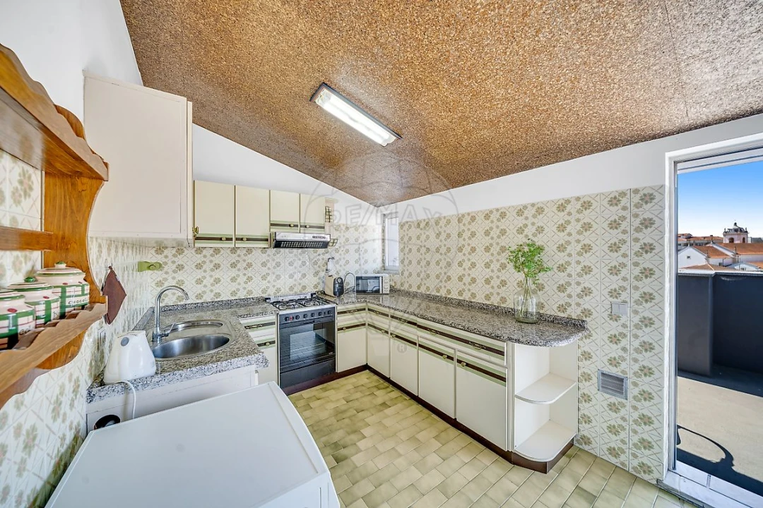 Apartamento T2 para Venda em Oliveira do Bairro Foto 9