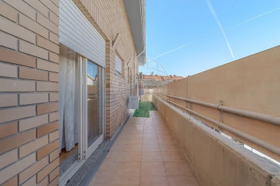 Apartamento T4 para Venda em Mafamude e Vilar do Paraíso