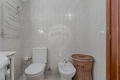 Apartamento T4 para Venda em Mafamude e Vilar do Paraíso