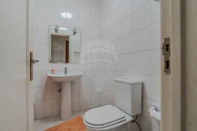 Apartamento T4 para Venda em Mafamude e Vilar do Paraíso