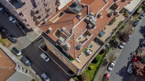 Apartamento T4 para Venda em Mafamude e Vilar do Paraíso