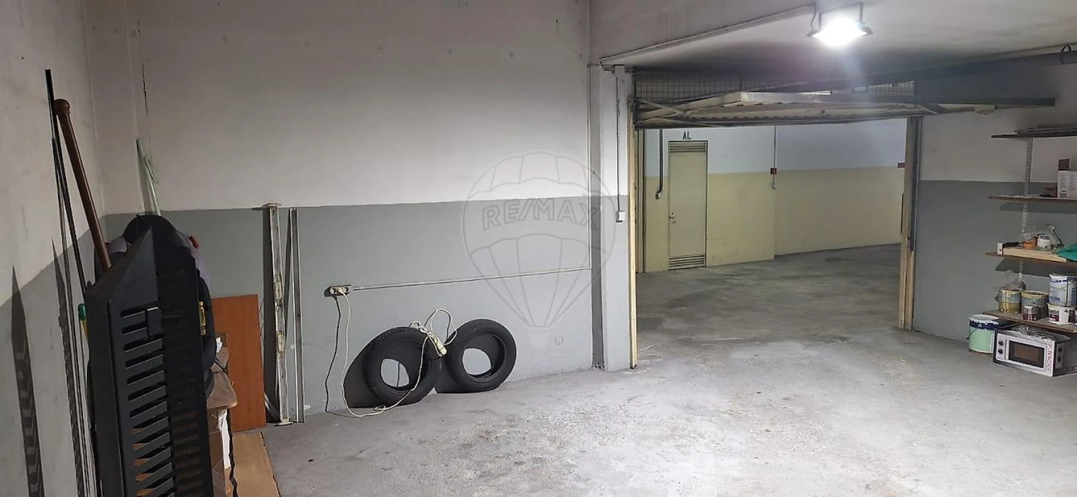 Apartamento T4 para Venda em Mafamude e Vilar do Paraíso Foto 45