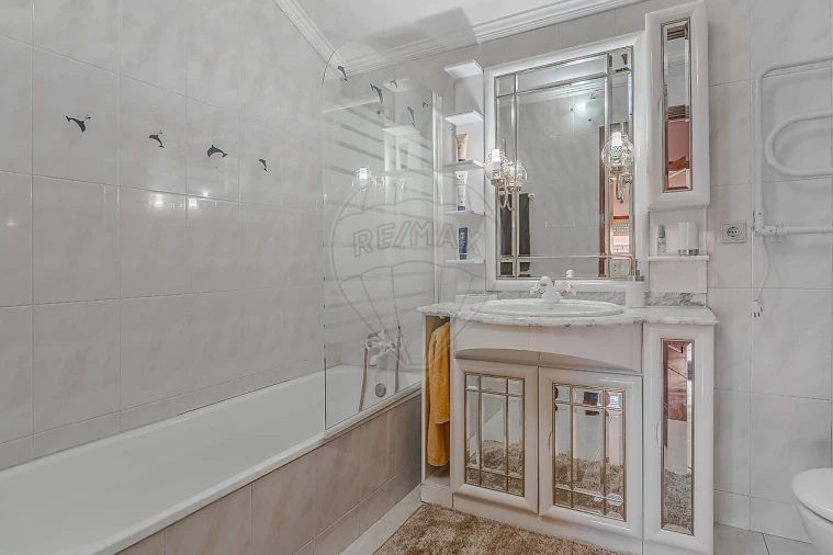 Apartamento T4 para Venda em Mafamude e Vilar do Paraíso Foto 31