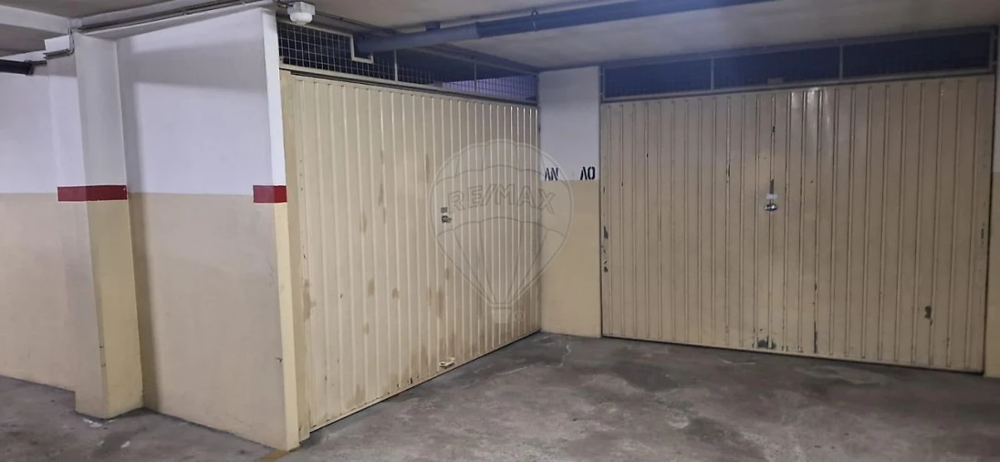 Apartamento T4 para Venda em Mafamude e Vilar do Paraíso Foto 44
