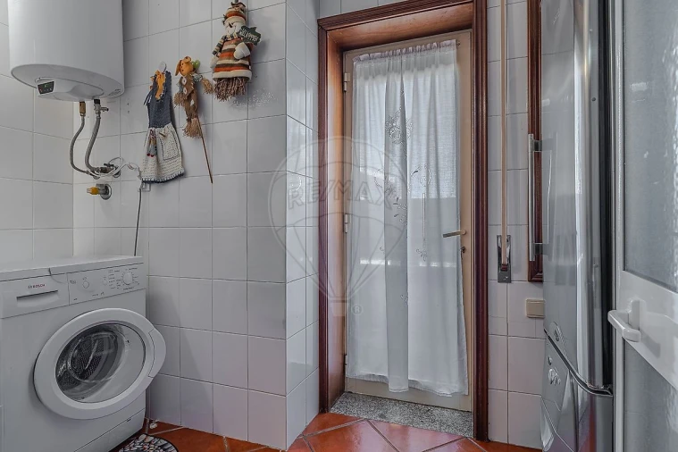 Apartamento T4 para Venda em Mafamude e Vilar do Paraíso Foto 15