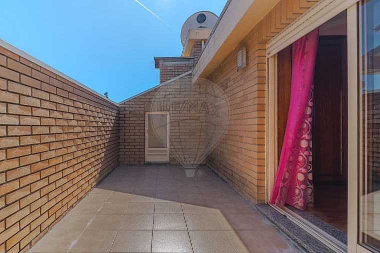 Apartamento T4 para Venda em Mafamude e Vilar do Paraíso Foto 39