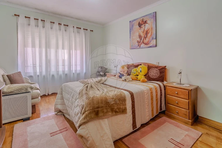 Apartamento T4 para Venda em Mafamude e Vilar do Paraíso Foto 20