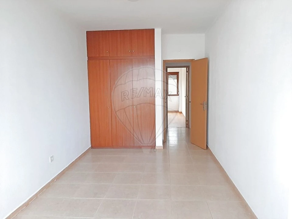 Apartamento T2 para Venda em Alto do Seixalinho, Santo André e Verderena Foto 3