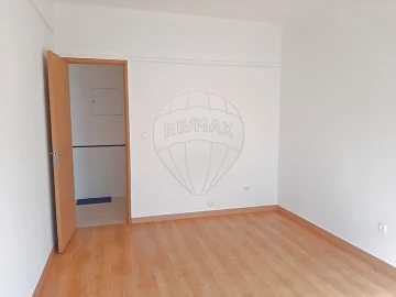 Apartamento T2 para Venda em Alto do Seixalinho, Santo André e Verderena