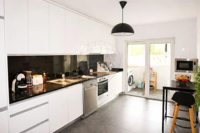 Apartamento T3 para Venda em Anta e Guetim