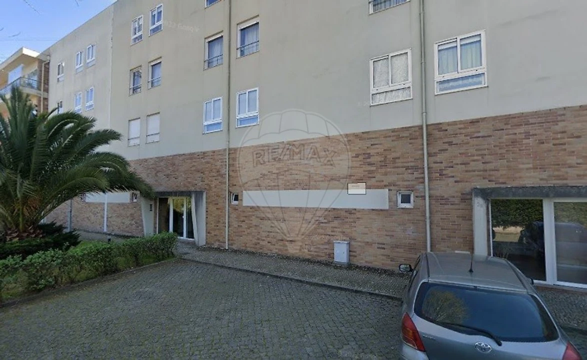 Apartamento T3 para Venda em Anta e Guetim Foto 13