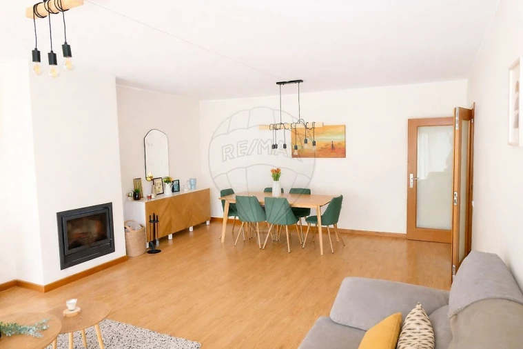 Apartamento T3 para Venda em Anta e Guetim Foto 3