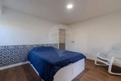 Moradia T3 para Venda em Santo Quintino