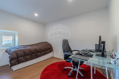 Moradia T3 para Venda em Santo Quintino