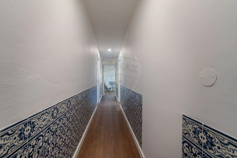 Moradia T3 para Venda em Santo Quintino Foto 8