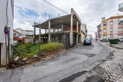 Terreno para Venda em Cartaxo e Vale da Pinta