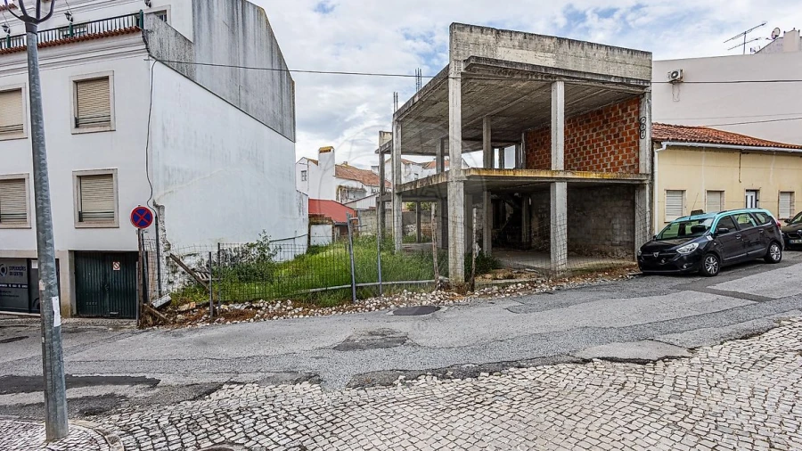 Terreno para Venda em Cartaxo e Vale da Pinta