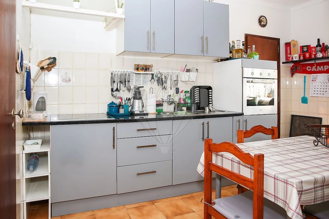 Moradia T3 para Venda em Vila Nova da Rainha Foto 44