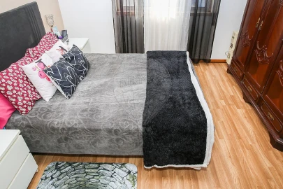 Moradia T3 para Venda em Vila Nova da Rainha