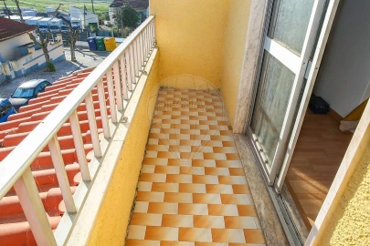 Moradia T3 para Venda em Vila Nova da Rainha