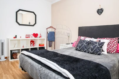 Moradia T3 para Venda em Vila Nova da Rainha